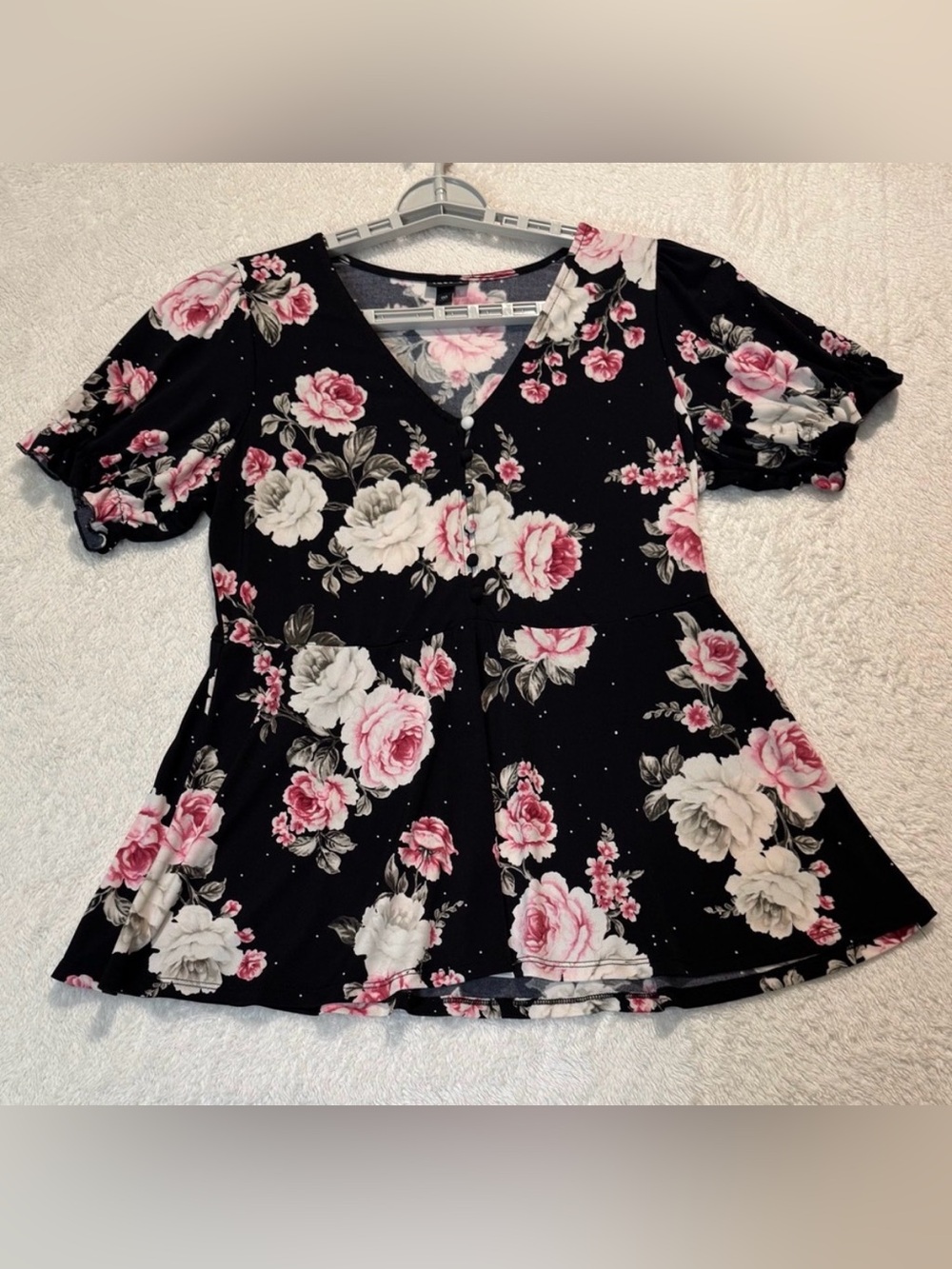 Torrid Peplum Floral Short Sleeves Top Size 00 (medium) multicolor